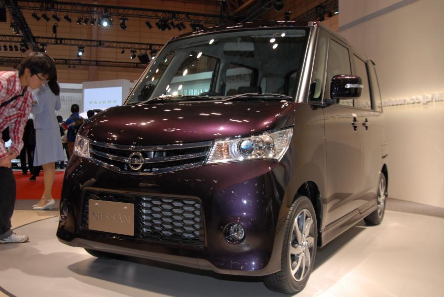  Nissan Roox 2010 года  (фото 23 из 23)